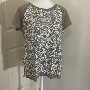 Ann Taylor Loft t-shirt blouse with sequins Size Medium